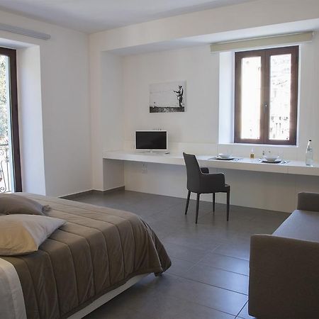 La Chambre Paola Extérieur photo